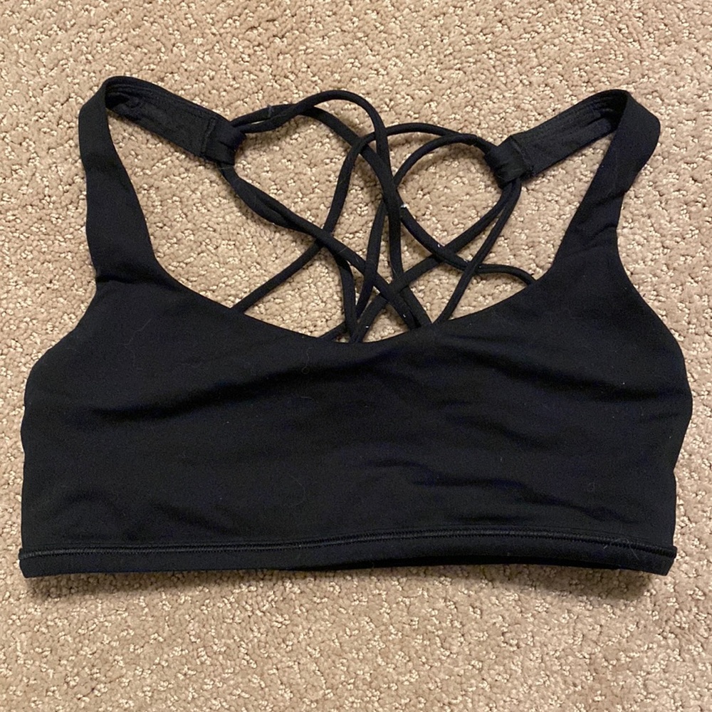 LULULEMON FREE TO BE WILD BRA BLACK SIZE 4